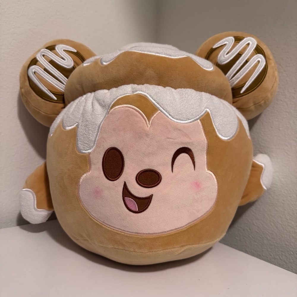 Disney Store Official Mickey Mouse Cinammon Munchlings Plush - Picture 1 of 4